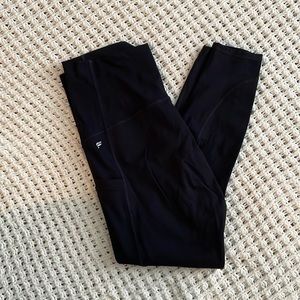 Fabletics Maternity Leggings with Pockets!